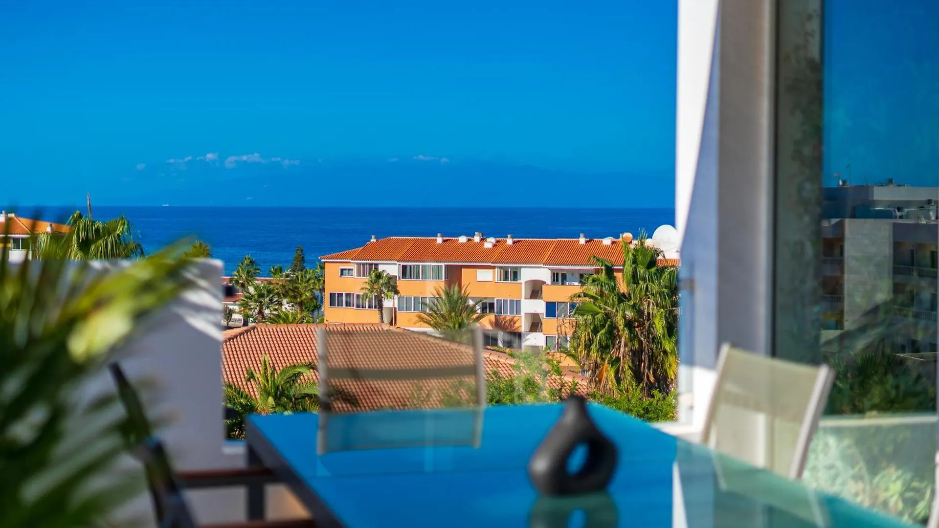 Green House - Modern Villa In Tenerife, Spain Guía de Isora